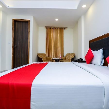 Hotel Moreton Igi Airport Nowe Delhi Zewnętrze zdjęcie